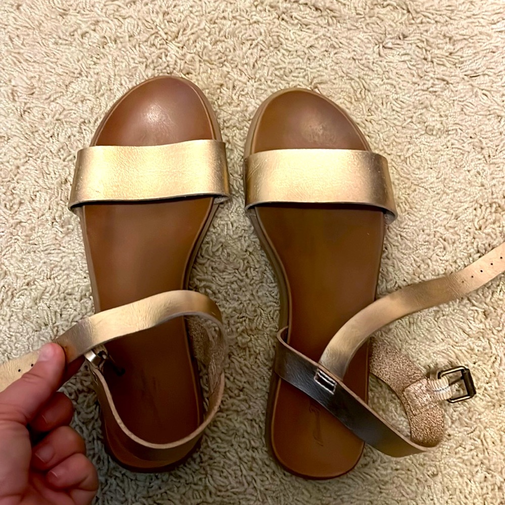 Size 7 sandal, lightly worn